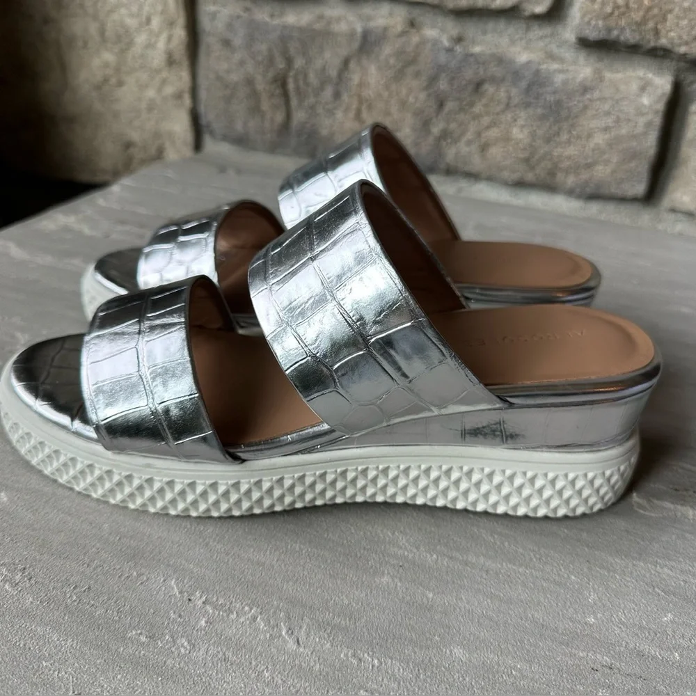Aerosoles Zeff Wedge Sandal Metallic‎ Silver Slides 9.5